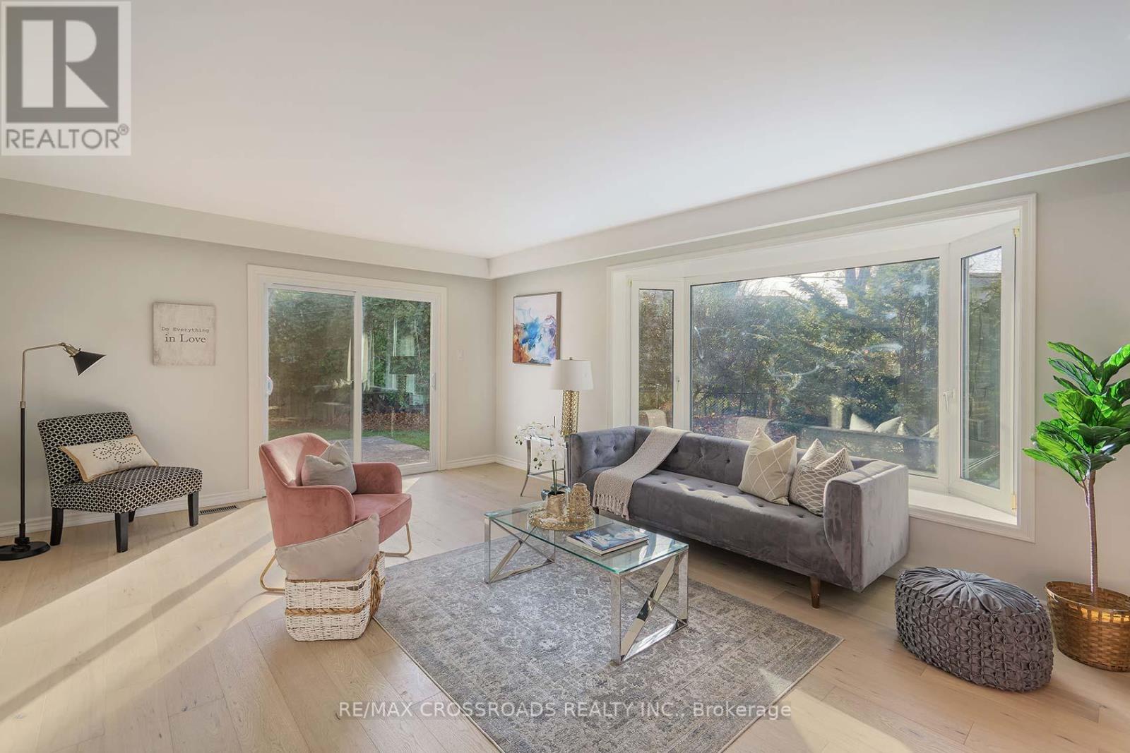 45 Delair Crescent, Markham, Ontario  L3T 2M3 - Photo 8 - N12636676