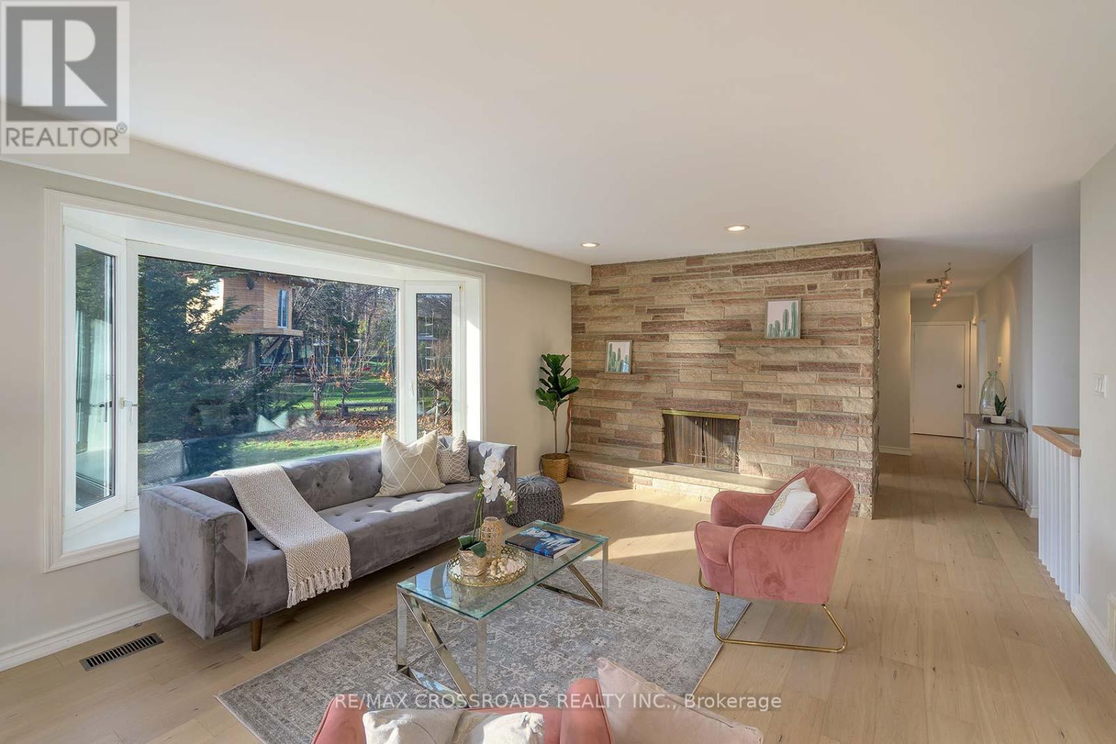 45 Delair Crescent, Markham, Ontario  L3T 2M3 - Photo 7 - N12636676