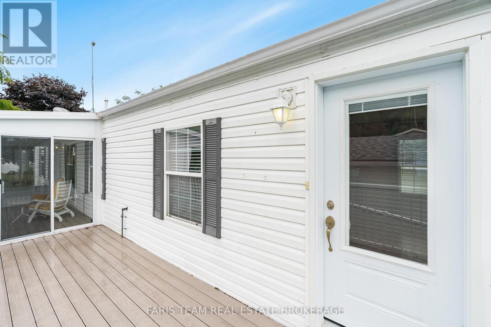 4128 Haines Street, Severn, Ontario  L3V 6H4 - Photo 5 - S12498906