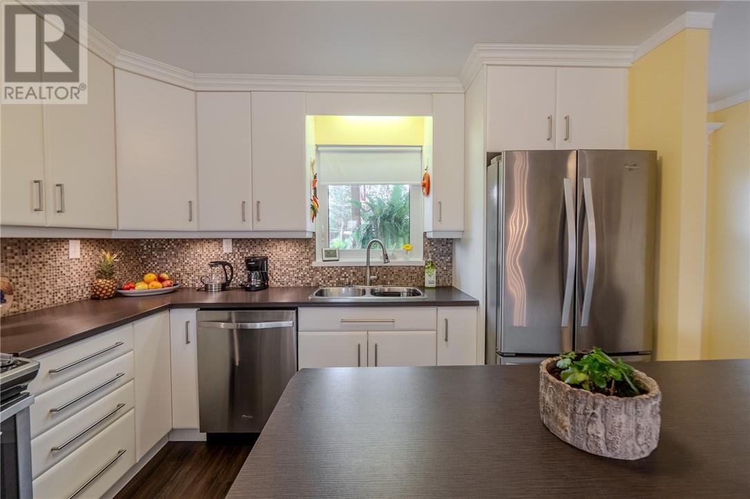 17 Principale W Street, West Nipissing, Ontario P0H 2M0 - Photo 3 - 2125927