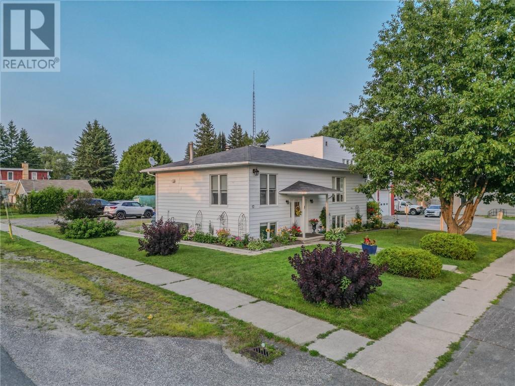 17 Principale W Street, West Nipissing, Ontario P0H 2M0 - Photo 34 - 2125927