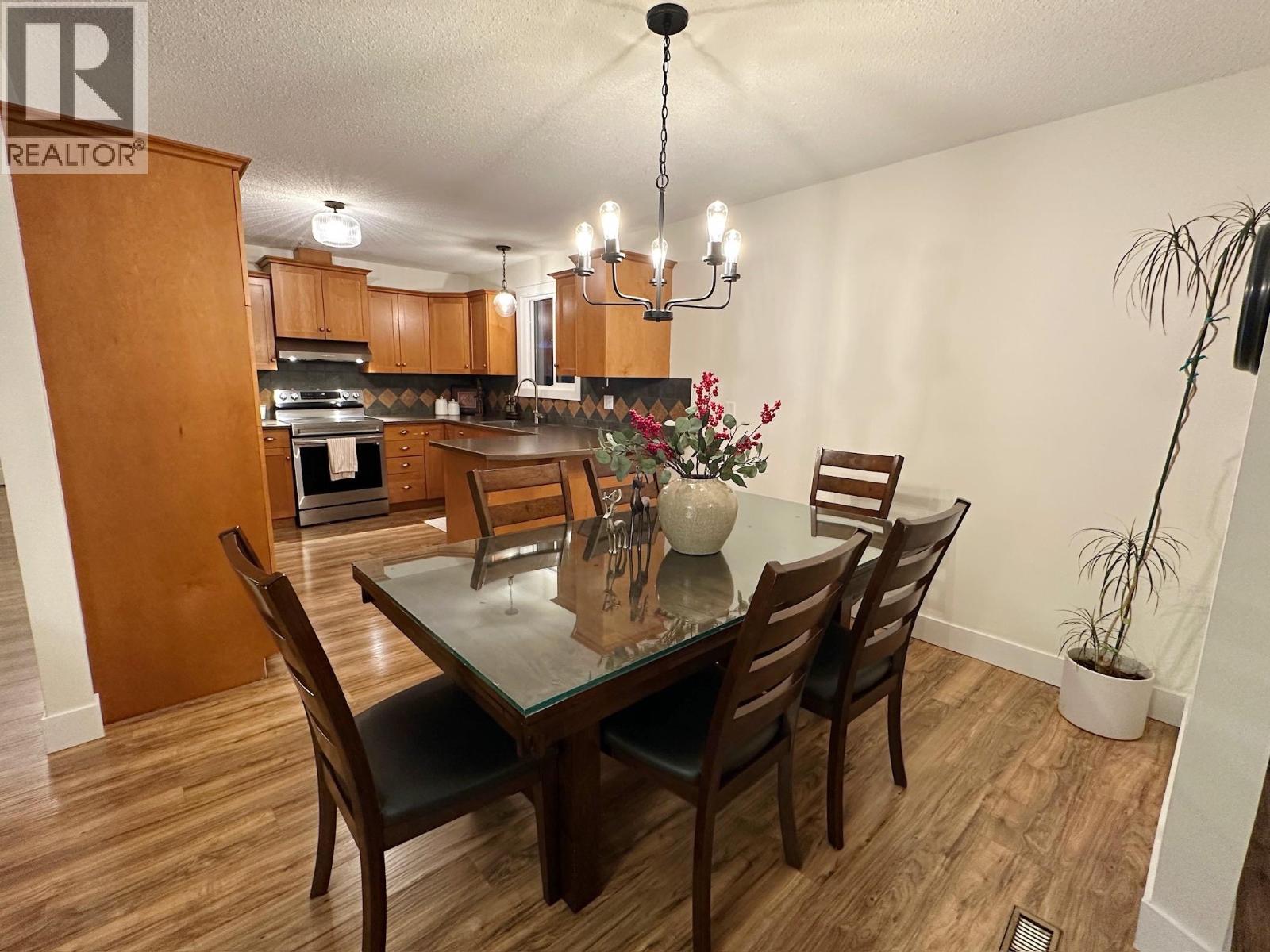 995 Graf Road, Kelowna, British Columbia  V1P 1C1 - Photo 18 - 10371159