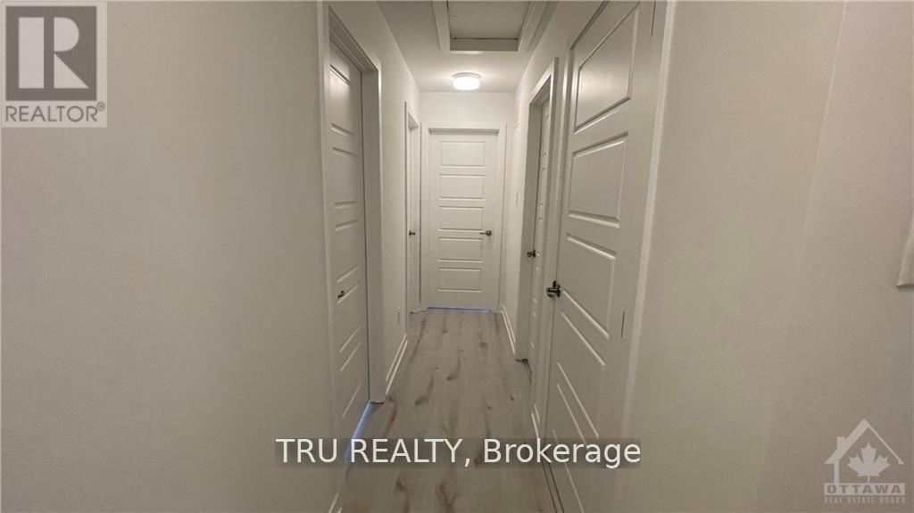 956 Chapman Mills Drive, Ottawa, Ontario  K2J 7J5 - Photo 11 - X12585446