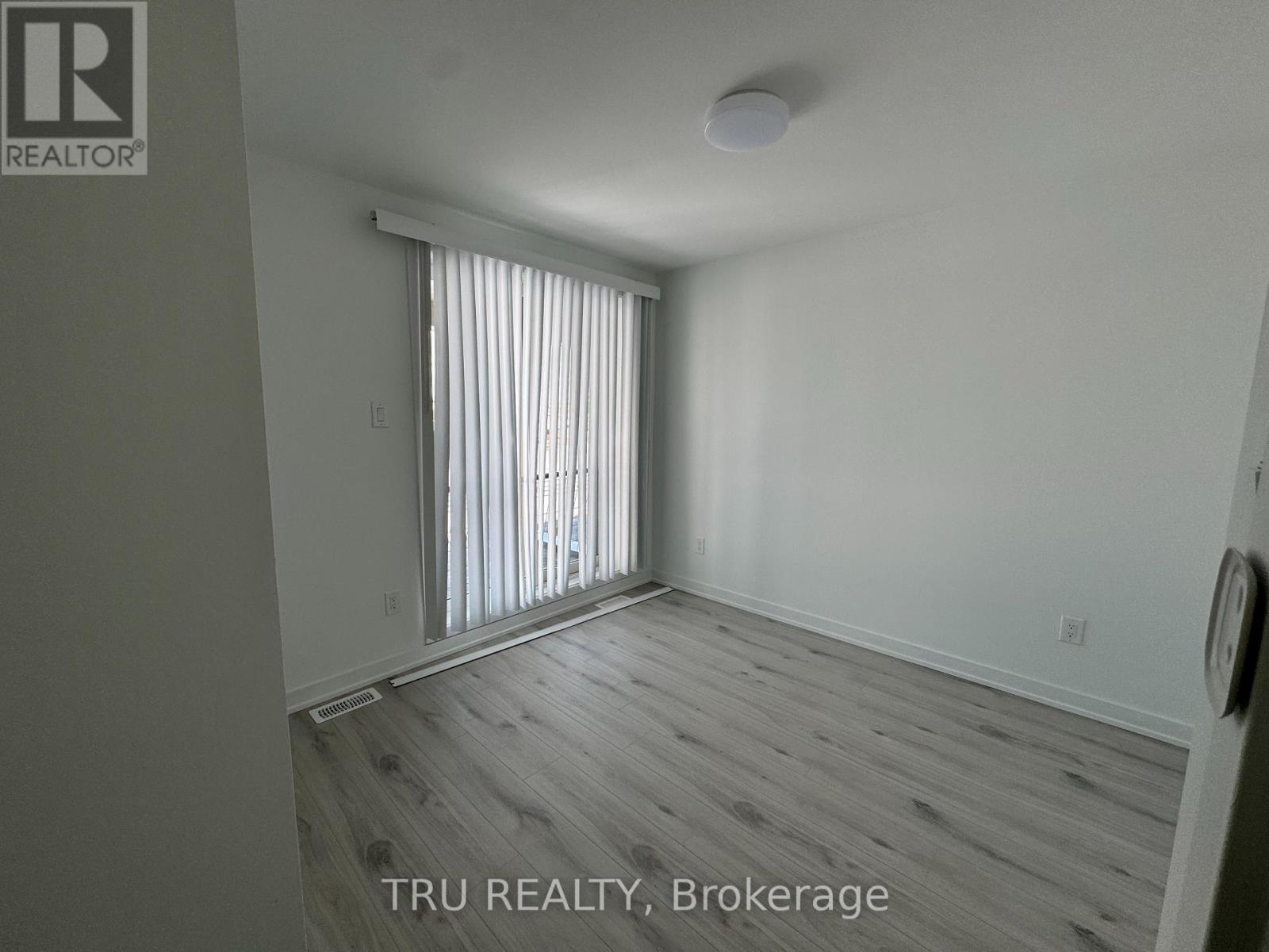 956 Chapman Mills Drive, Ottawa, Ontario  K2J 7J5 - Photo 15 - X12585446