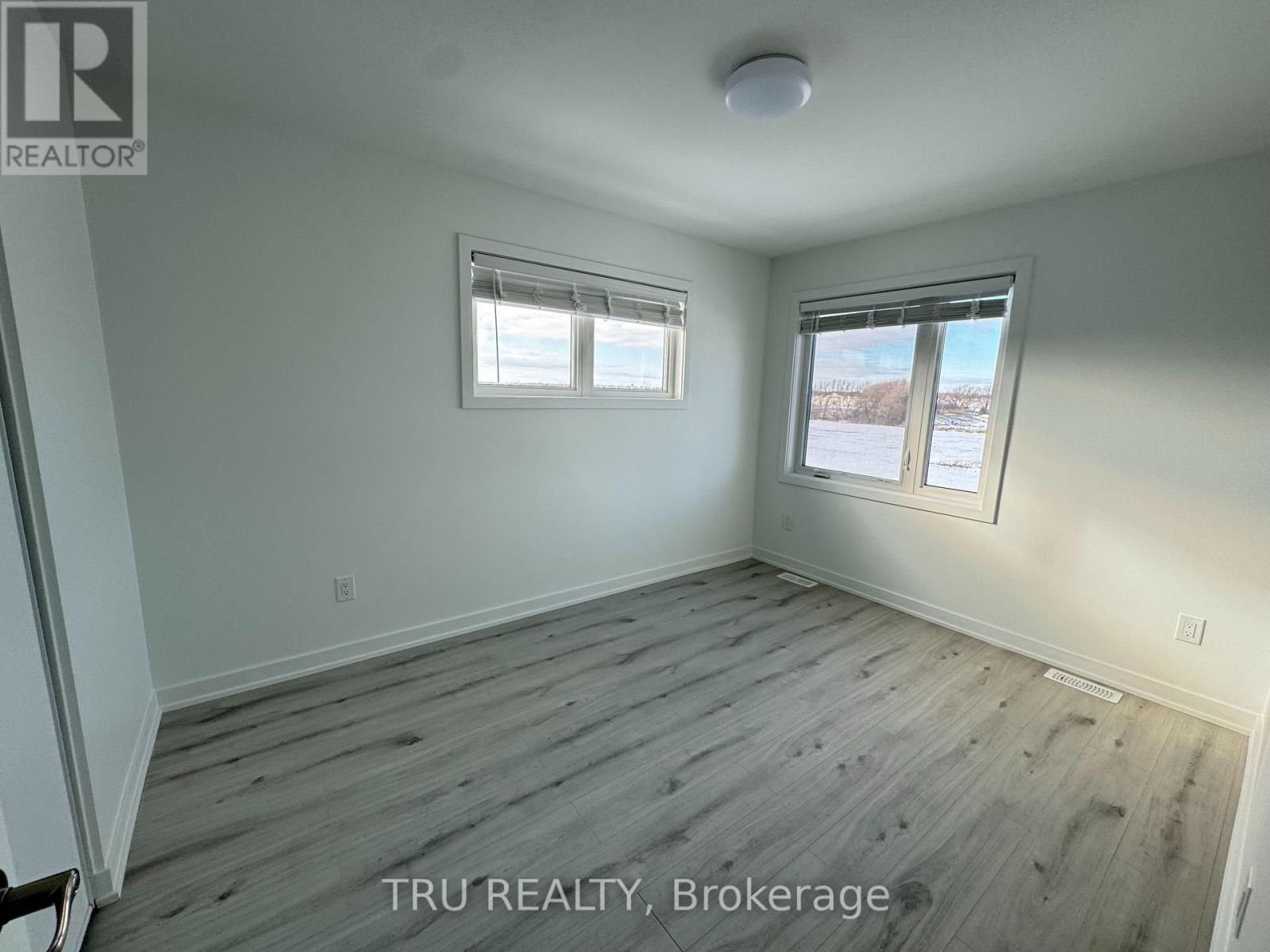 956 Chapman Mills Drive, Ottawa, Ontario  K2J 7J5 - Photo 13 - X12585446