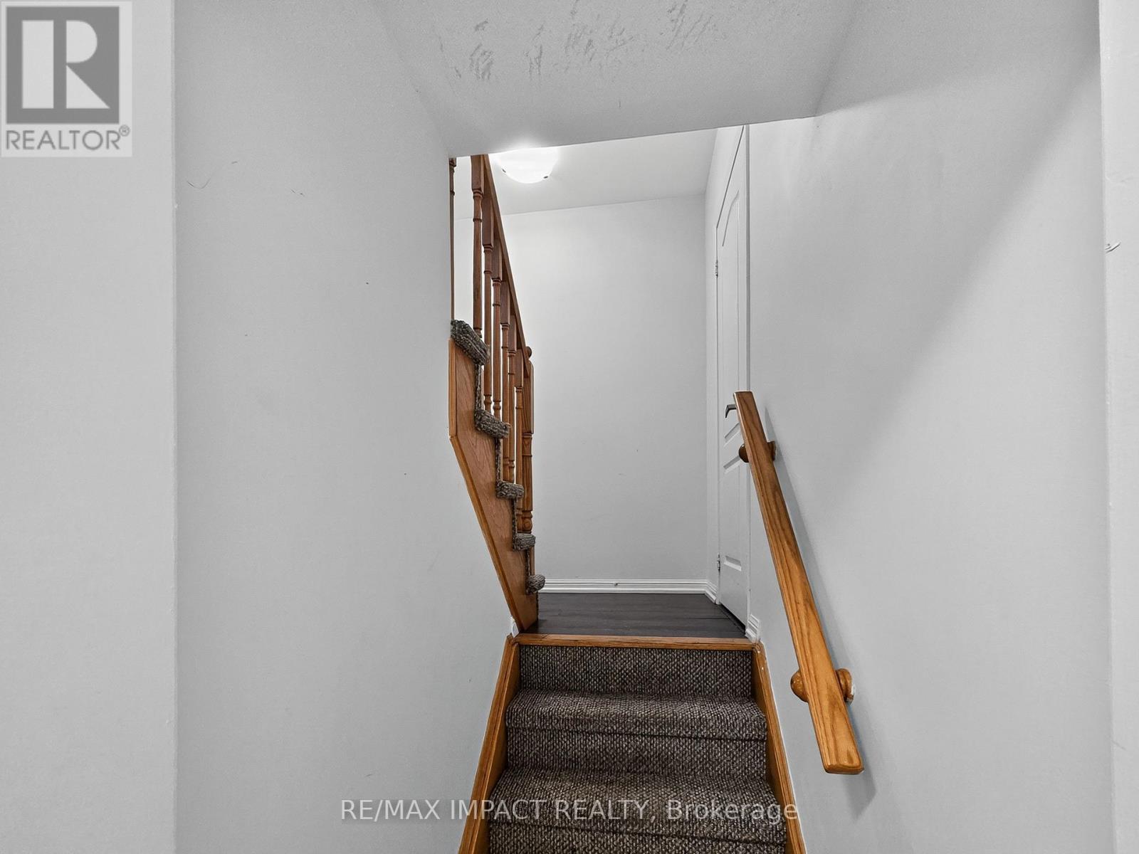 232 Rouge River Drive, Toronto, Ontario  M1B 0A8 - Photo 11 - E12636700