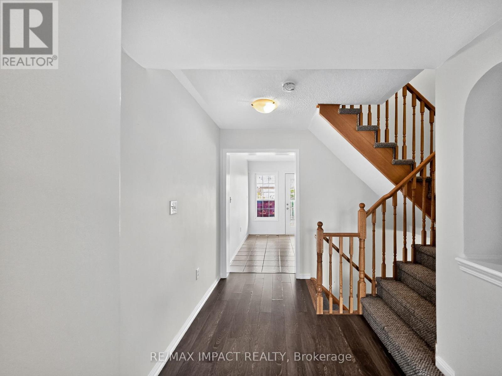 232 Rouge River Drive, Toronto, Ontario  M1B 0A8 - Photo 13 - E12636700