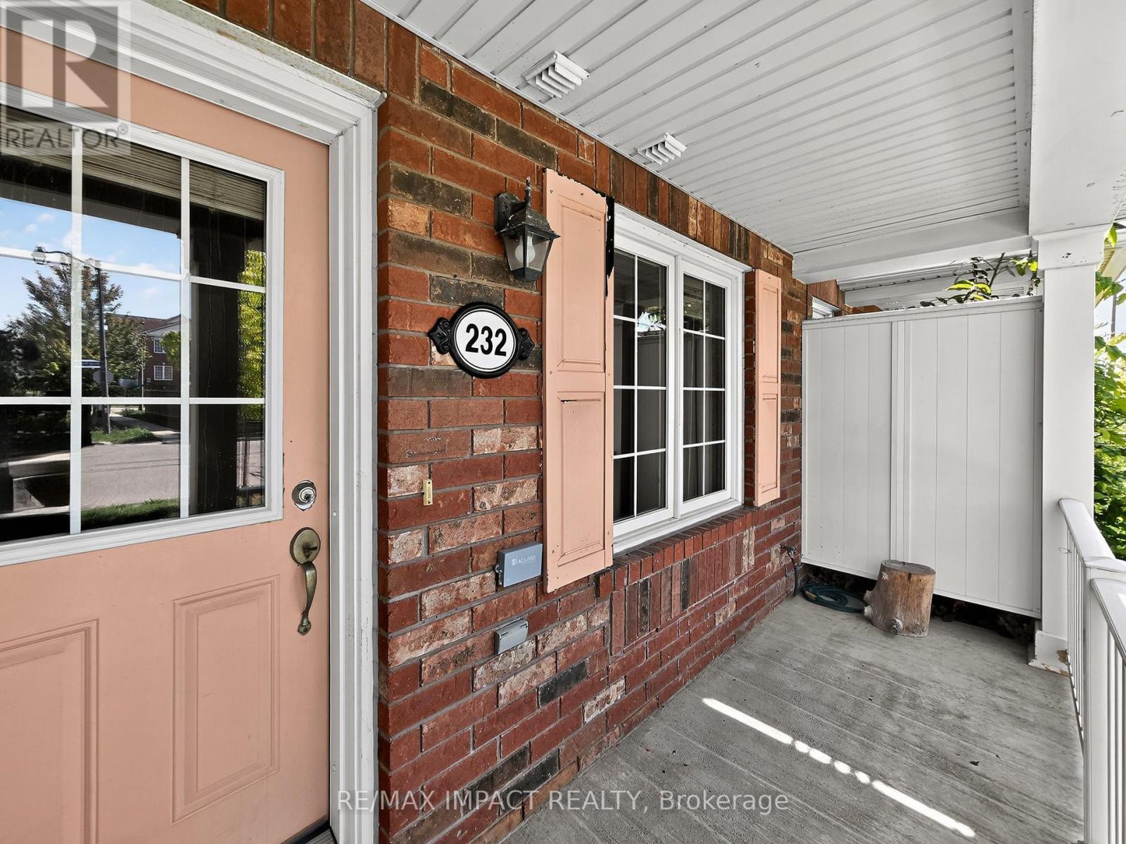 232 Rouge River Drive, Toronto, Ontario  M1B 0A8 - Photo 4 - E12636700