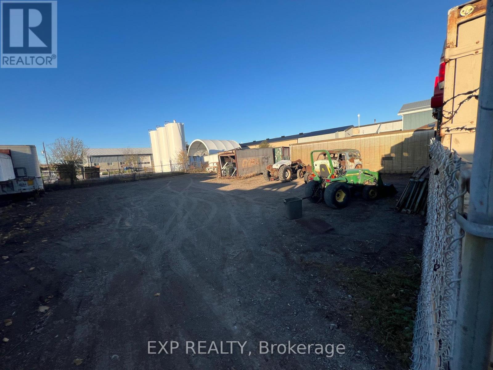 1682 Baseline Road W, Clarington, Ontario  L1E 2S7 - Photo 4 - E12636720