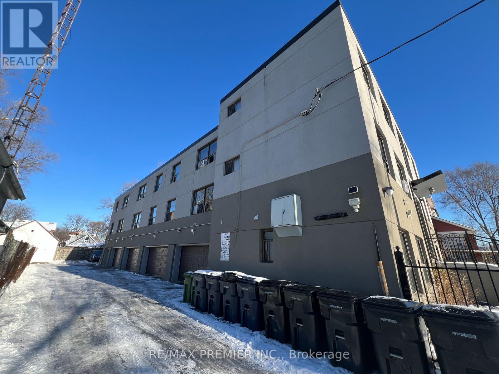 80 Clouston Avenue, Toronto, Ontario  M9N 1A7 - Photo 3 - W12636586