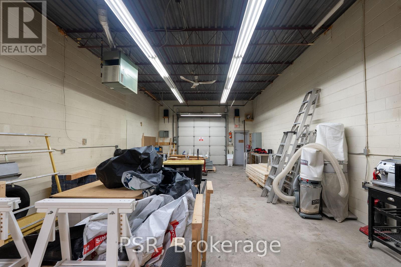 12 - 2 Marconi Court, Caledon, Ontario  L7E 1E5 - Photo 10 - W12636602