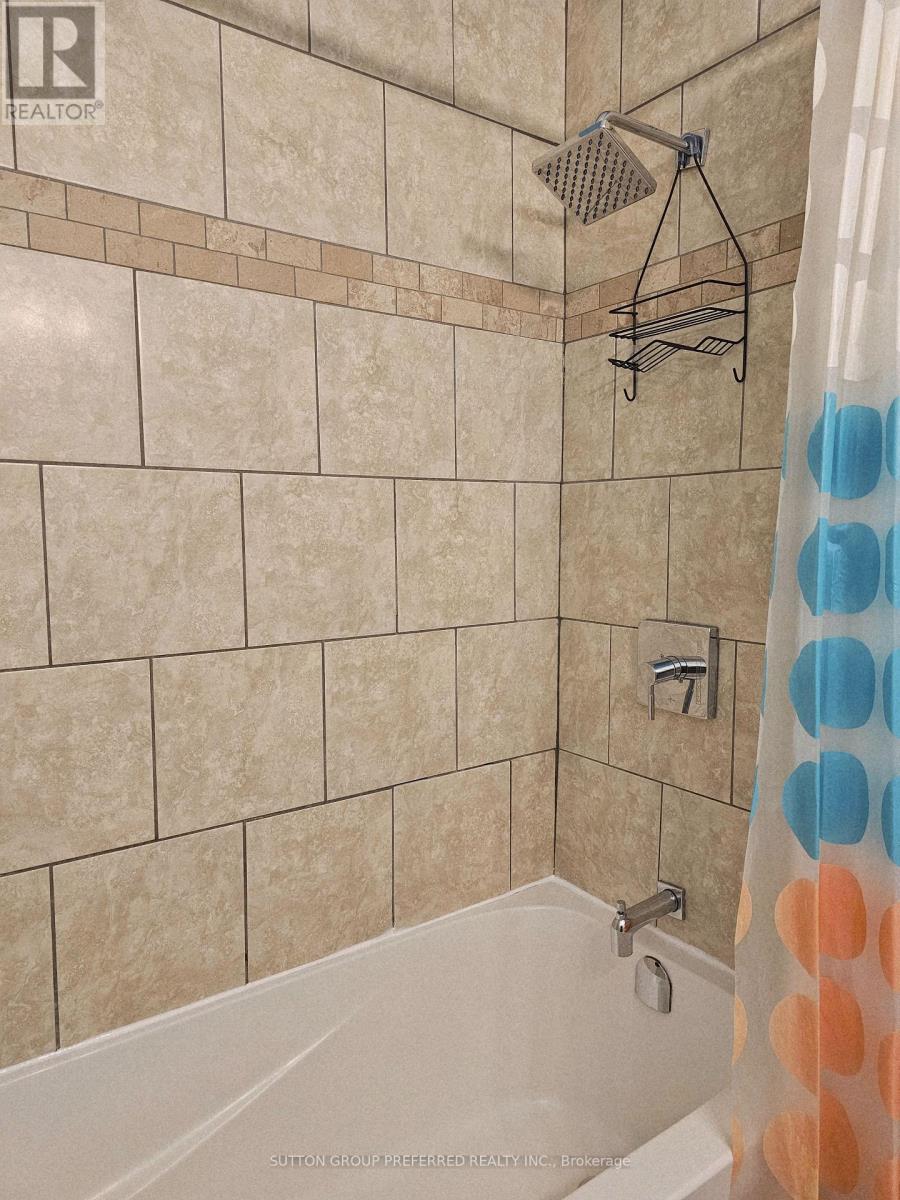 2404 - 389 Dundas Street, London East, Ontario  N6B 3L5 - Photo 16 - X12636738