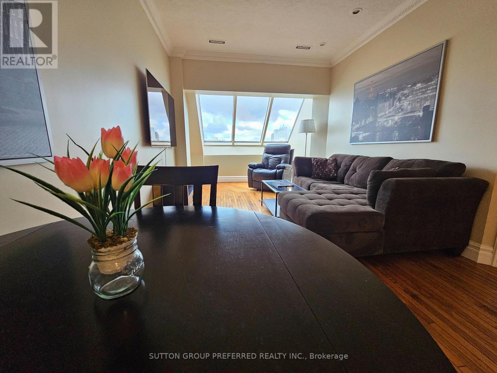 2404 - 389 Dundas Street, London East, Ontario  N6B 3L5 - Photo 6 - X12636738