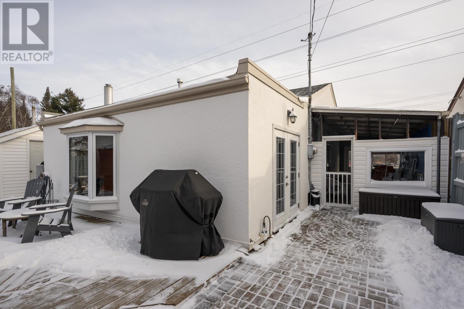 327 Ford St N, Thunder Bay, Ontario  P7C 4L6 - Photo 40 - TB253577