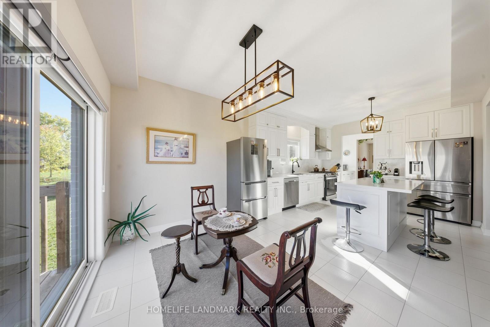 49 Monarch Street, Welland, Ontario  L3C 0E6 - Photo 9 - X12636660