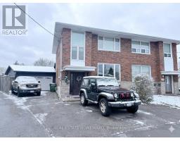 18 WYNDCLIFF CRESCENT, Toronto, Ontario