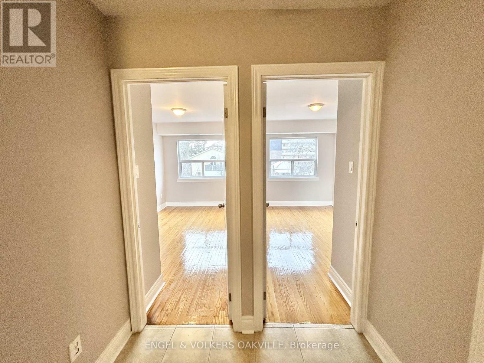 311 - 9 Thirty Third Street, Toronto, Ontario  M8W 3G7 - Photo 5 - W12604020