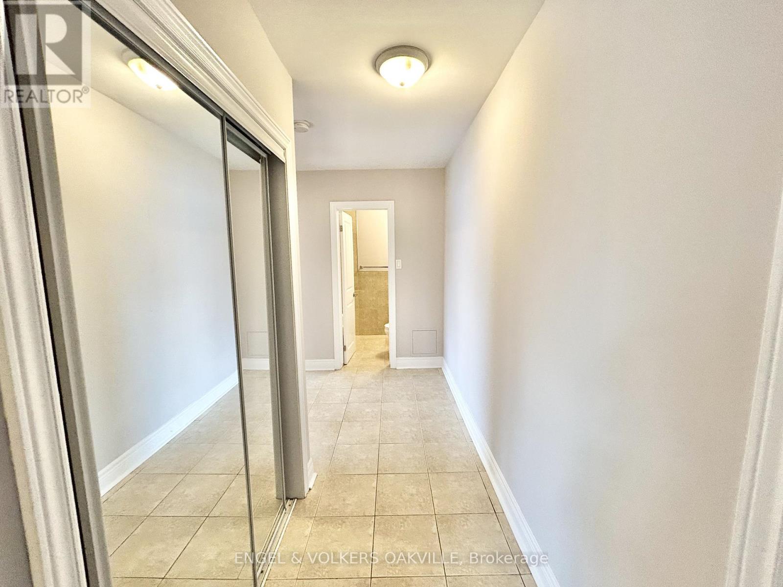 311 - 9 Thirty Third Street, Toronto, Ontario  M8W 3G7 - Photo 4 - W12604020