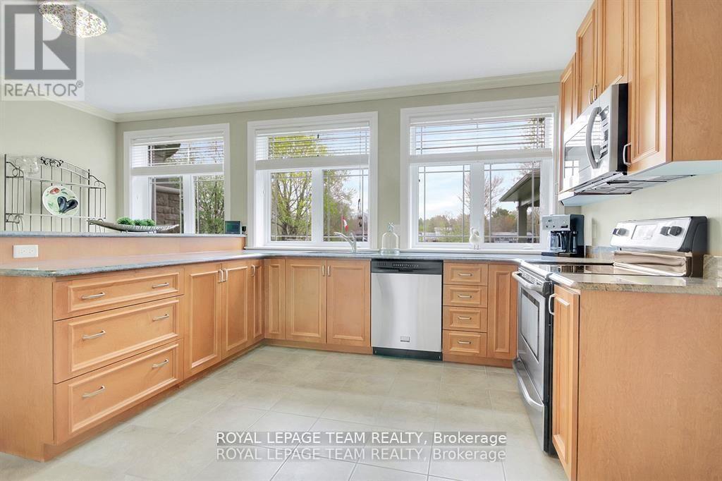 5591 Manotick Main Street, Ottawa, Ontario  K4M 1A4 - Photo 33 - X12416857