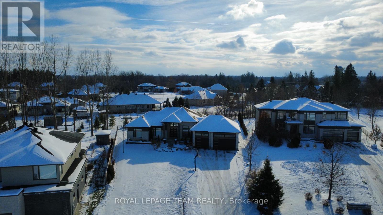 525 LEIMERK COURT, Ottawa, Ontario