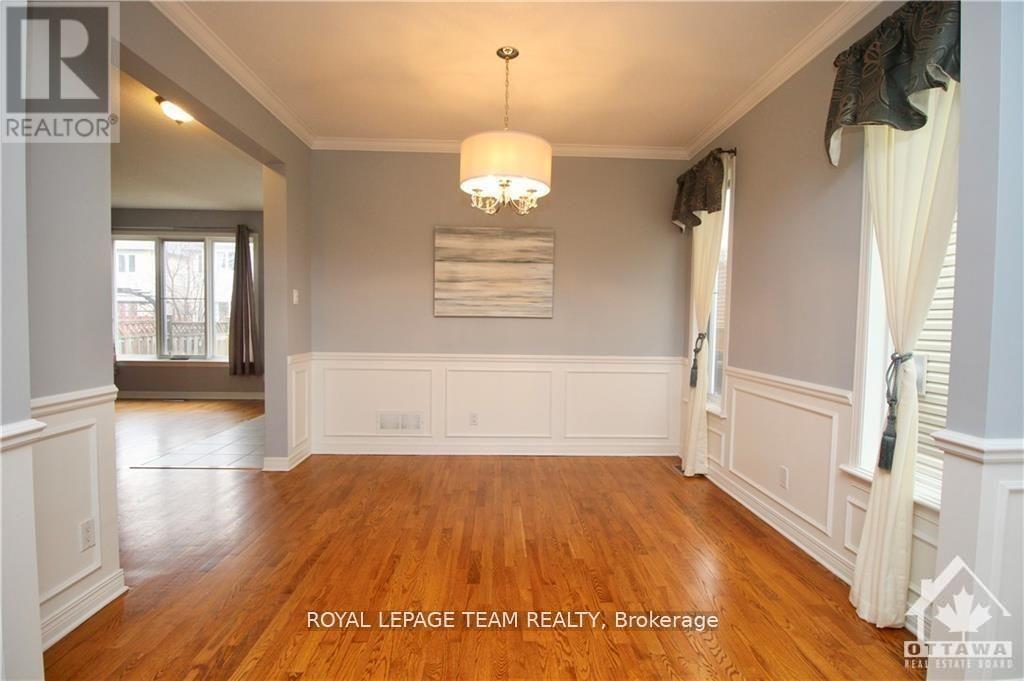 135 Stoneway Drive, Ottawa, Ontario  K2G 6P5 - Photo 9 - X12551120
