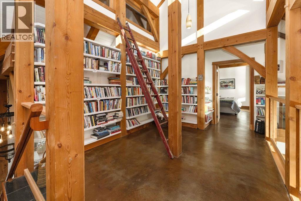 3387 Beach Avenue, Roberts Creek, British Columbia  V0N 2W2 - Photo 25 - R3074075