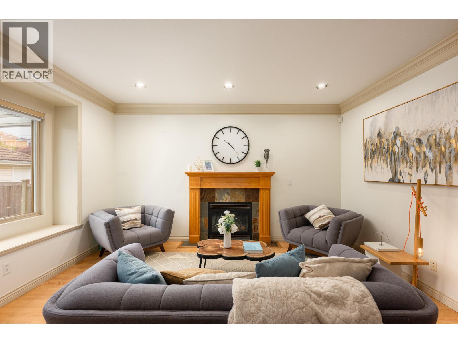 7949 Montcalm Street, Vancouver, British Columbia  V6P 4P2 - Photo 10 - R3074080