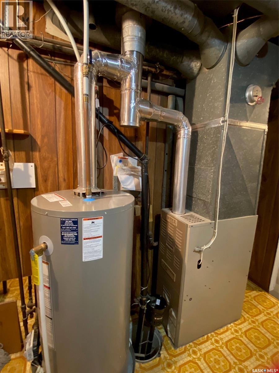 310 Main Street, Abernethy, Saskatchewan  S0A 0V0 - Photo 30 - SK025692