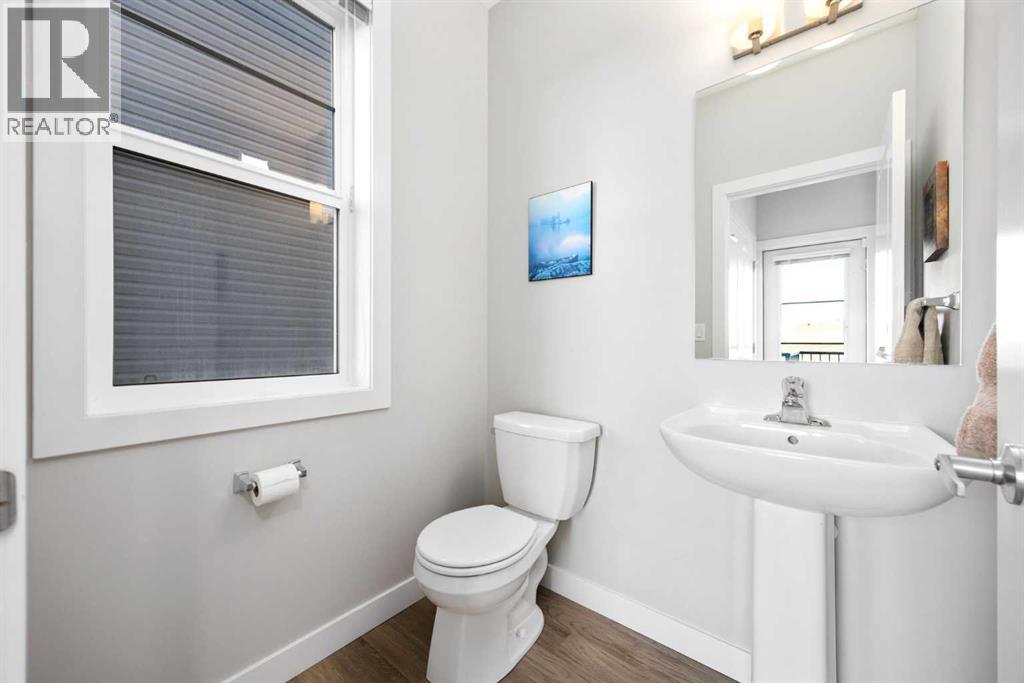 60 Precedence Way, Cochrane, Alberta  T4C 2T5 - Photo 14 - A2271587