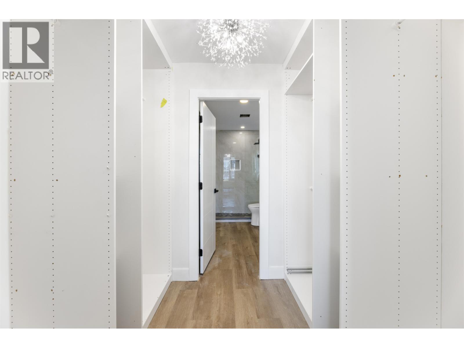 1804 5885 Olive Avenue, Burnaby, British Columbia  V5H 4N8 - Photo 11 - R3073981