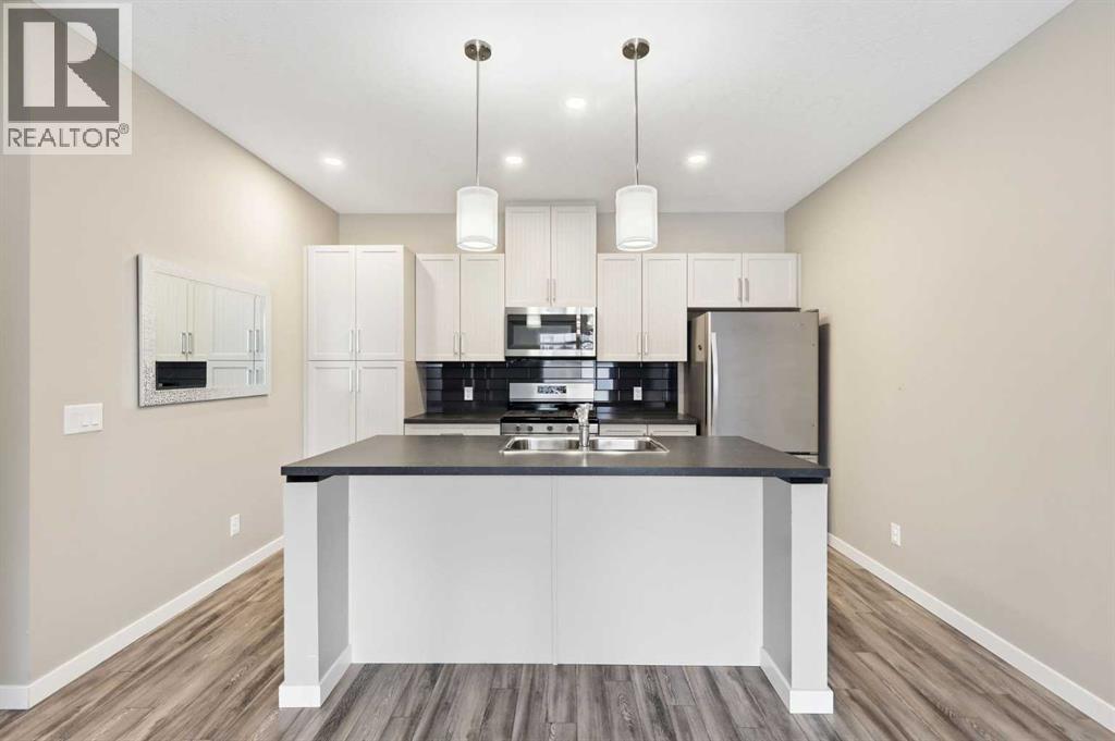 5 Copperstone Villas Se, Calgary, Alberta  T2Z 5E3 - Photo 12 - A2275036