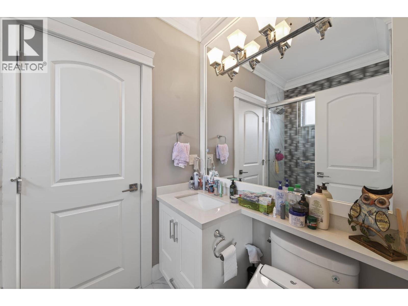 3820 Blundell Road, Richmond, British Columbia  V7C 1G4 - Photo 23 - R3072668