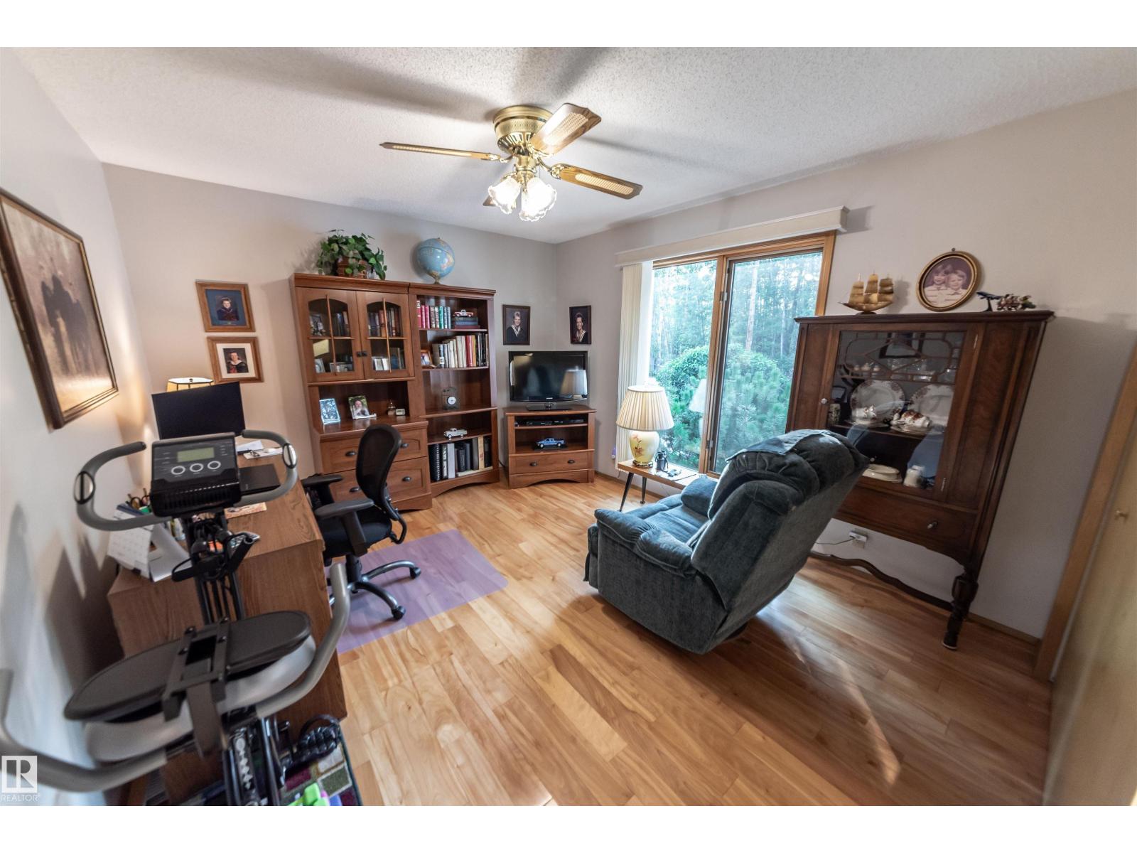 1087 10 St, Rural Lac Ste. Anne County, Alberta  T0E 1A0 - Photo 63 - E4468227