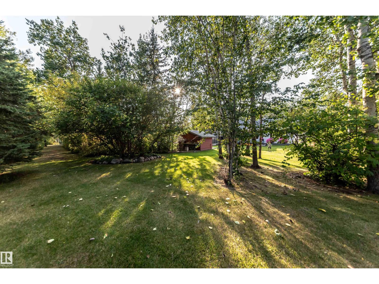 1087 10 St, Rural Lac Ste. Anne County, Alberta  T0E 1A0 - Photo 31 - E4468227