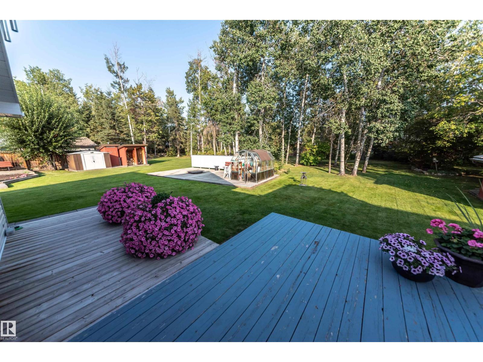 1087 10 St, Rural Lac Ste. Anne County, Alberta  T0E 1A0 - Photo 39 - E4468227