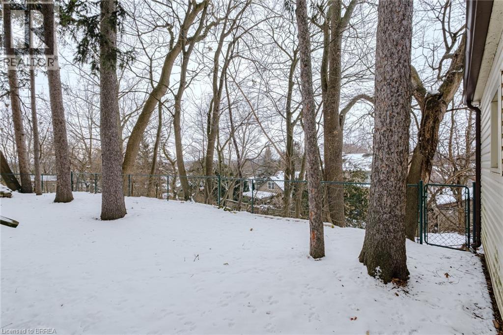 17 Hawarden Avenue, Brantford, Ontario  N3T 4H2 - Photo 10 - 40793940