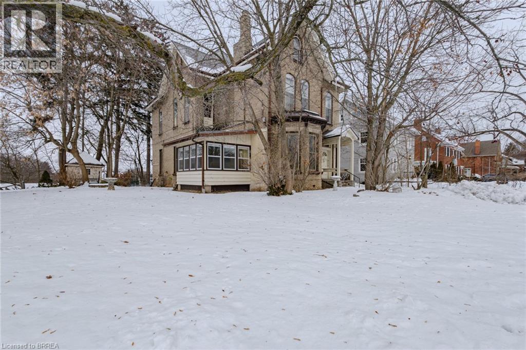 17 Hawarden Avenue, Brantford, Ontario  N3T 4H2 - Photo 3 - 40793940