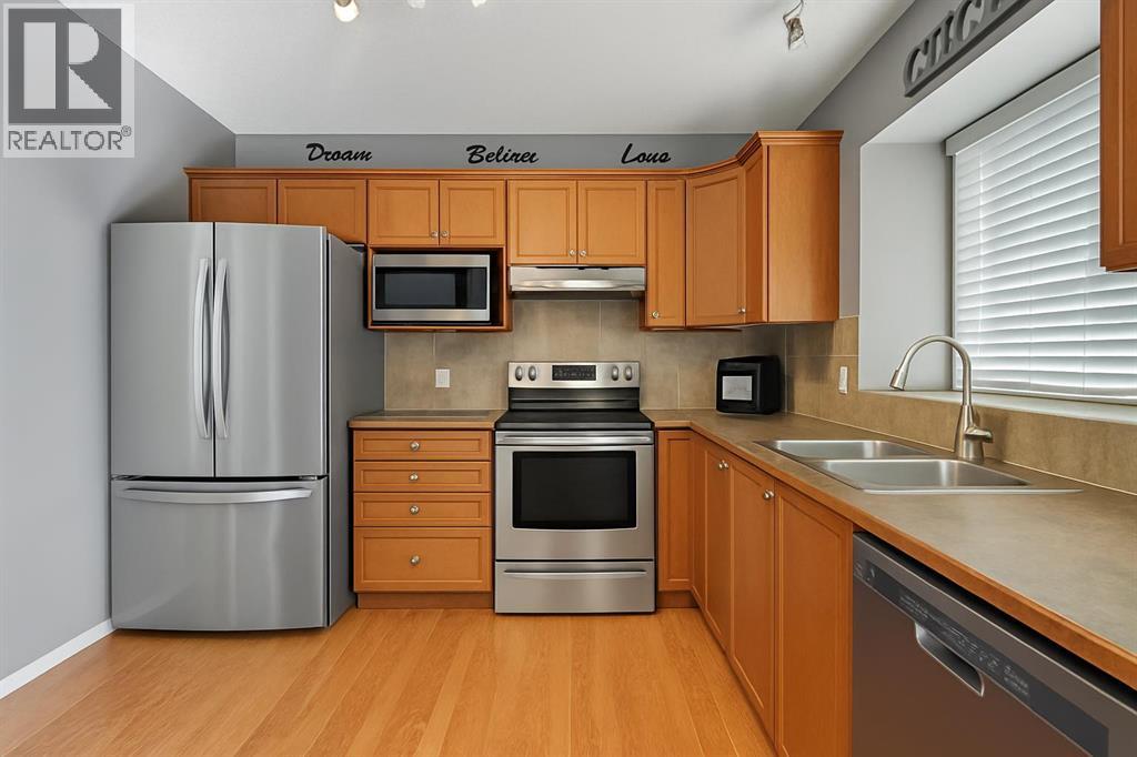 824 Luxstone Square Sw, Airdrie, Alberta  T4B 3L3 - Photo 18 - A2265001