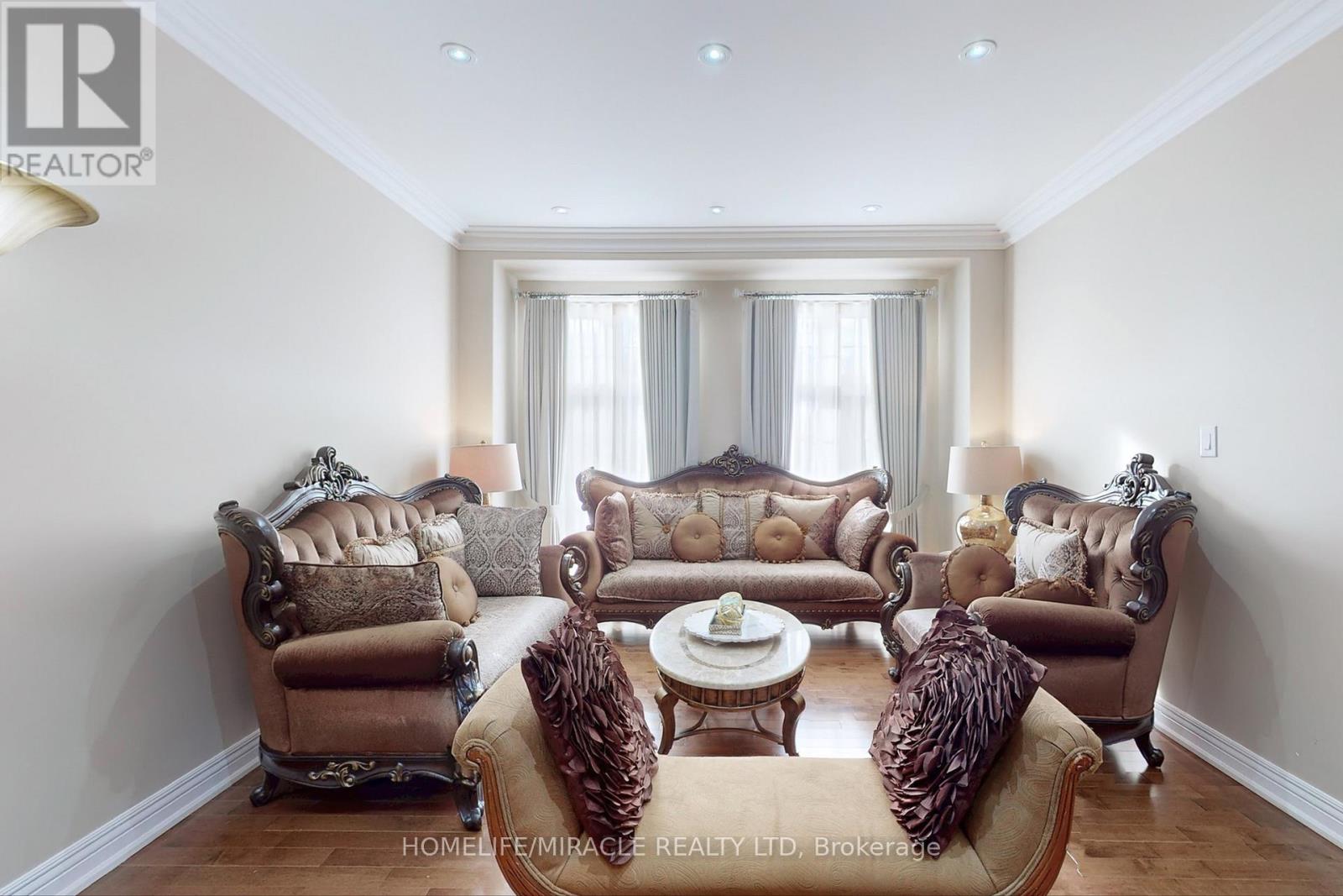 1773 Spruce Hill Road, Pickering, Ontario  L1V 1S4 - Photo 3 - E12636758