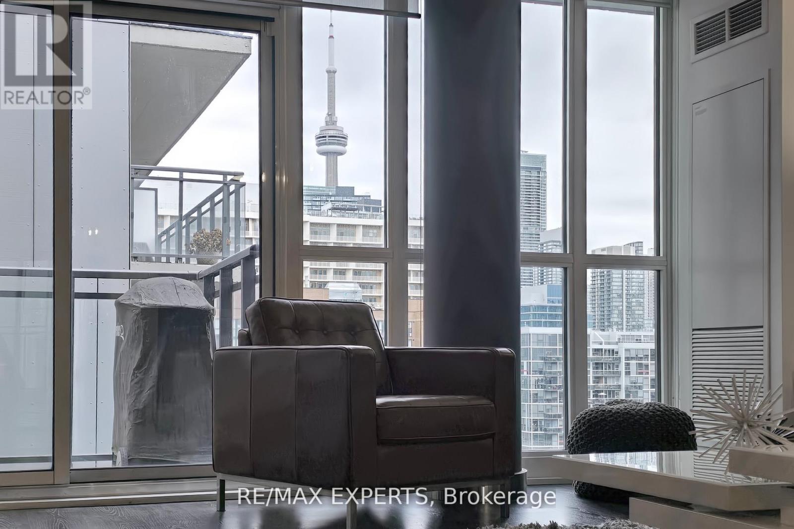 1013 - 775 King Street W, Toronto, Ontario  M5V 2K3 - Photo 2 - C12582170