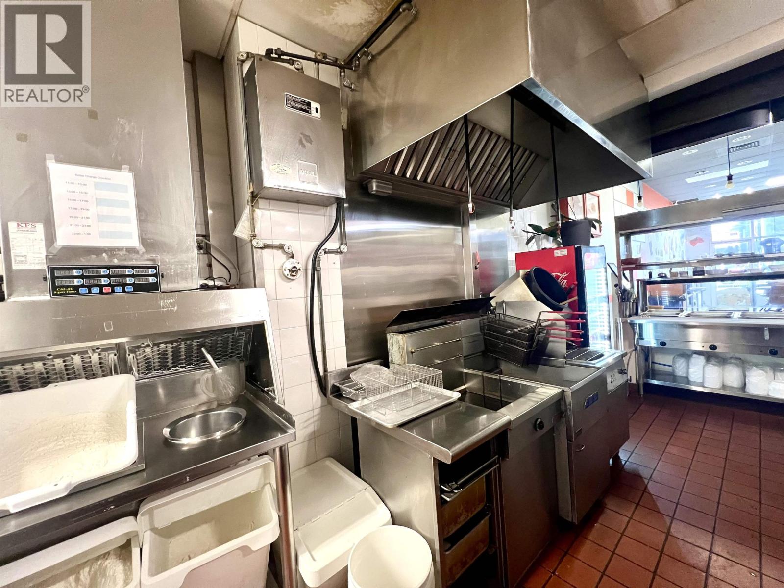 8631 Granville Street, Vancouver, British Columbia  V6P 5A2 - Photo 9 - C8074557