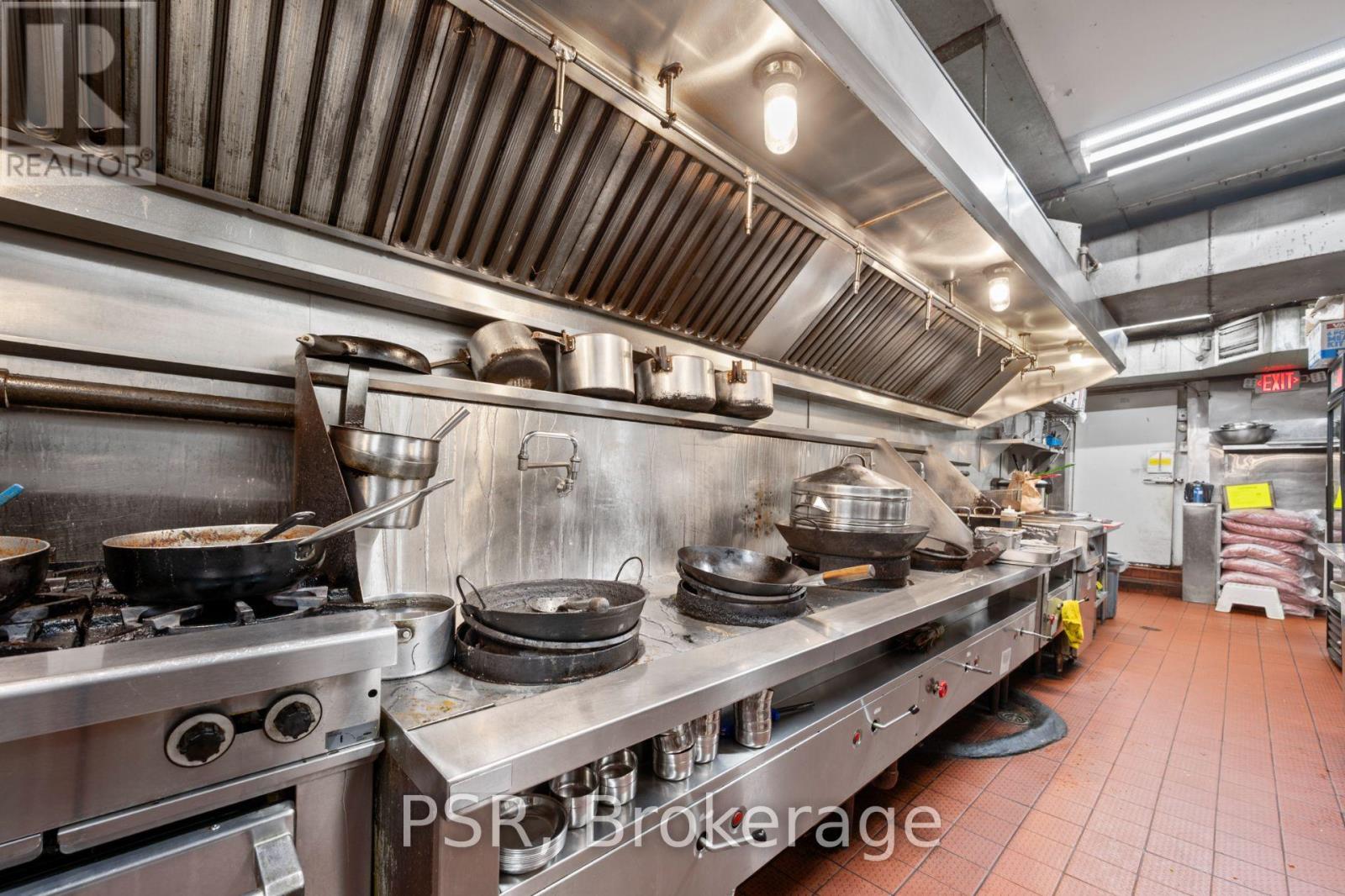 1508 Queen Street W, Toronto, Ontario M6R 1A4 - Photo 12 - W12429178