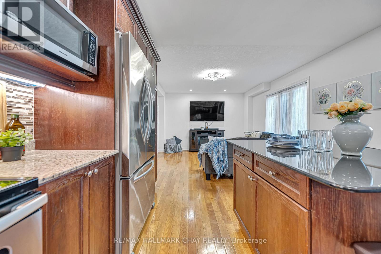 41 Bronze Crescent, Bradford West Gwillimbury, Ontario L3Z 0B1 - Photo 21 - N12636730