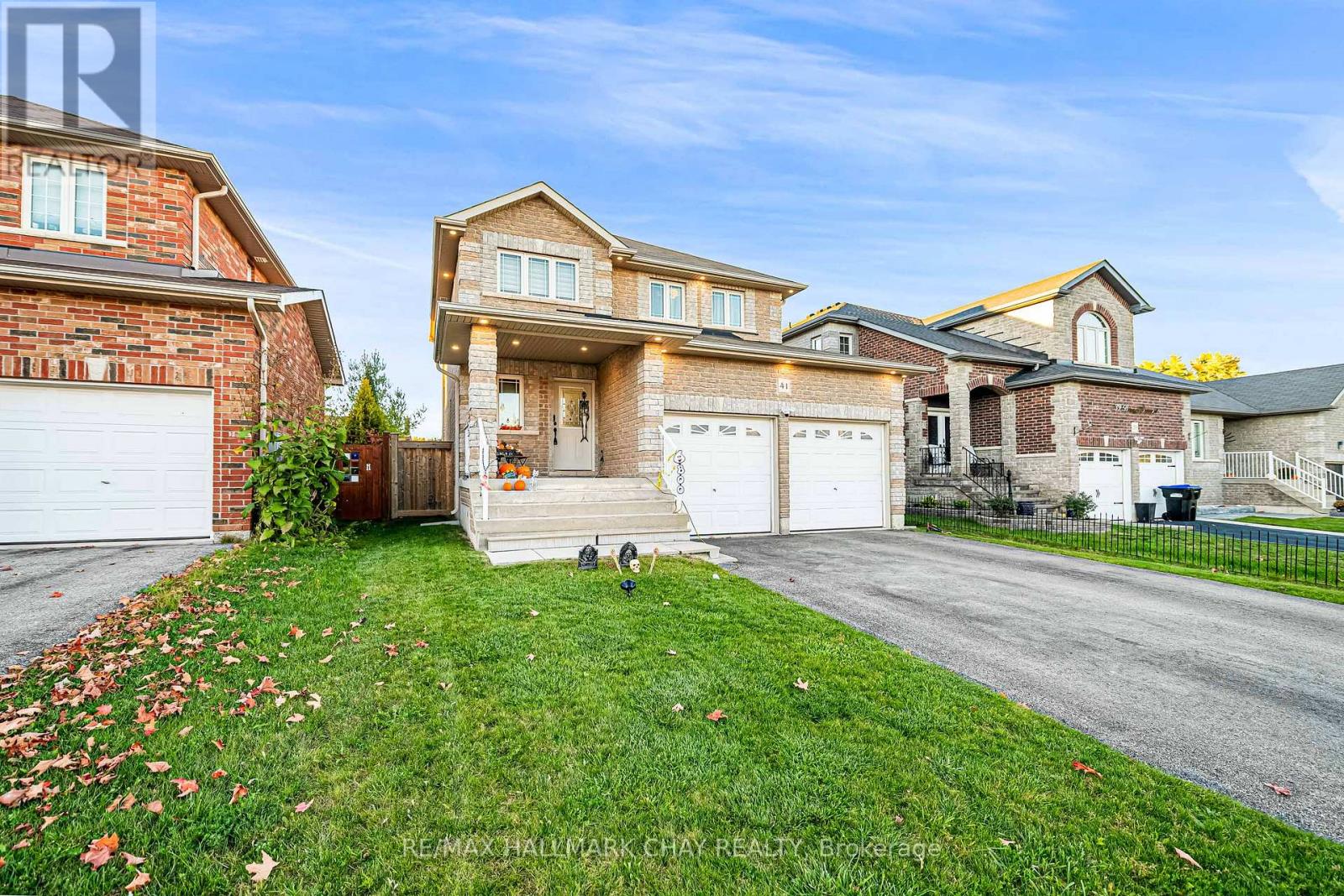 41 Bronze Crescent, Bradford West Gwillimbury, Ontario L3Z 0B1 - Photo 4 - N12636730