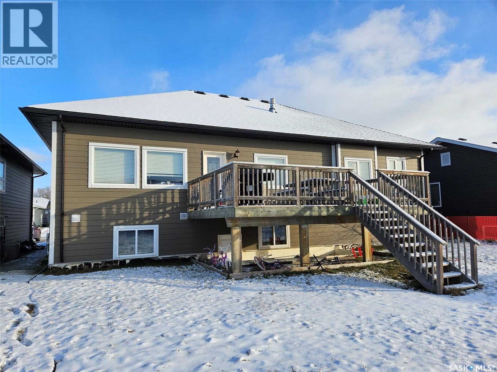 110 Ruckle Road, Carlyle, Saskatchewan  S0C 0R0 - Photo 2 - SK025664