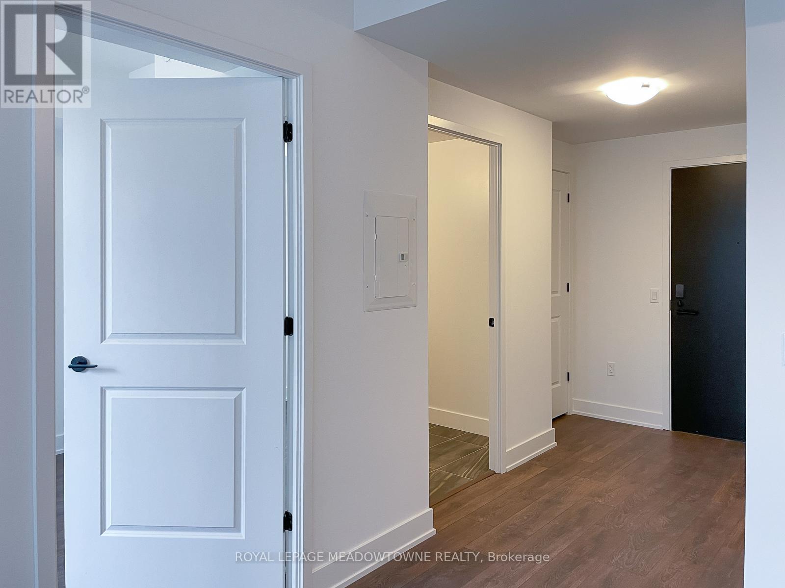 201 - 2343 Khalsa Gate, Oakville, Ontario  L6M 5R6 - Photo 11 - W12636690