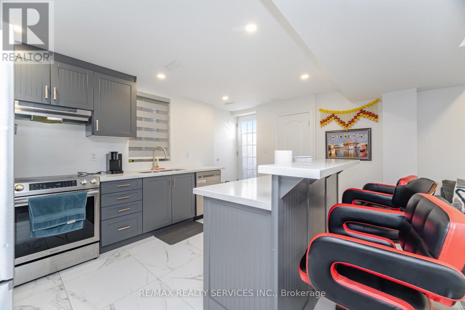 17 Averill Road, Brampton, Ontario L7A 5A7 - Photo 37 - W12636698