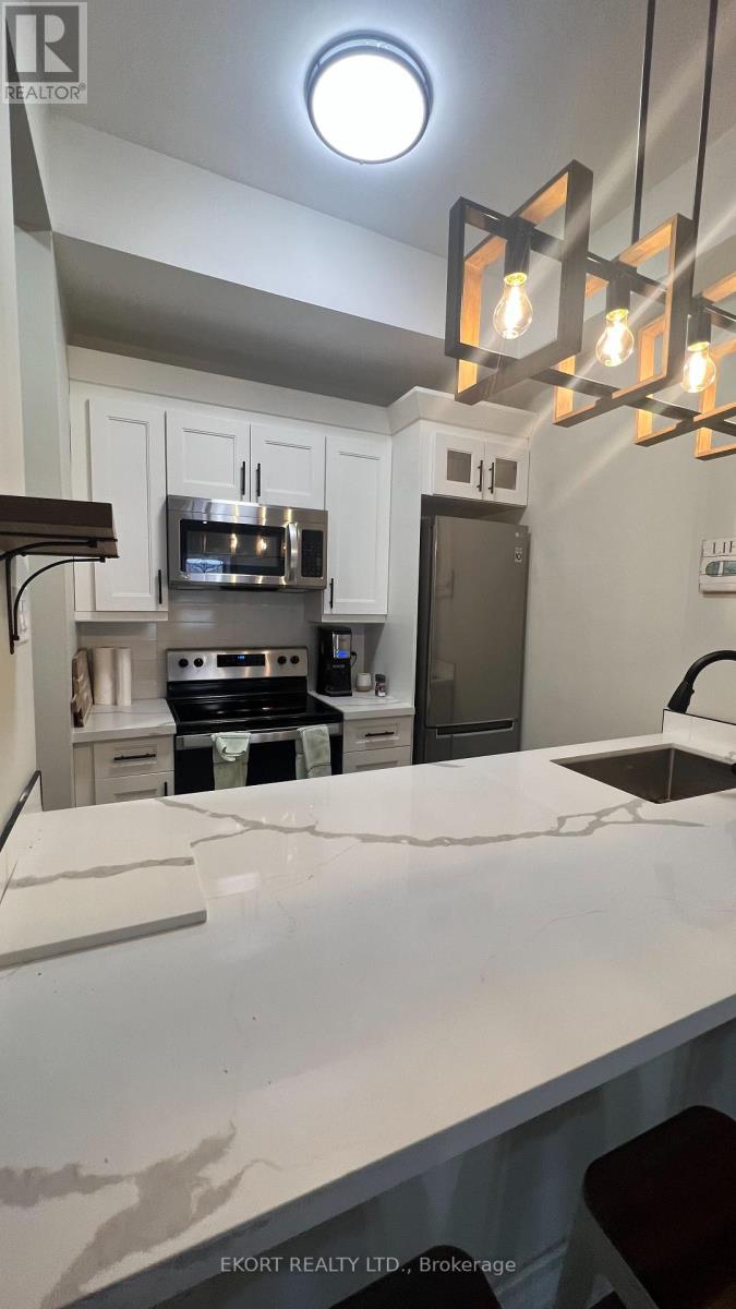 3 - 254 Main Street, Prince Edward County, Ontario  K0K 2T0 - Photo 3 - X12636774