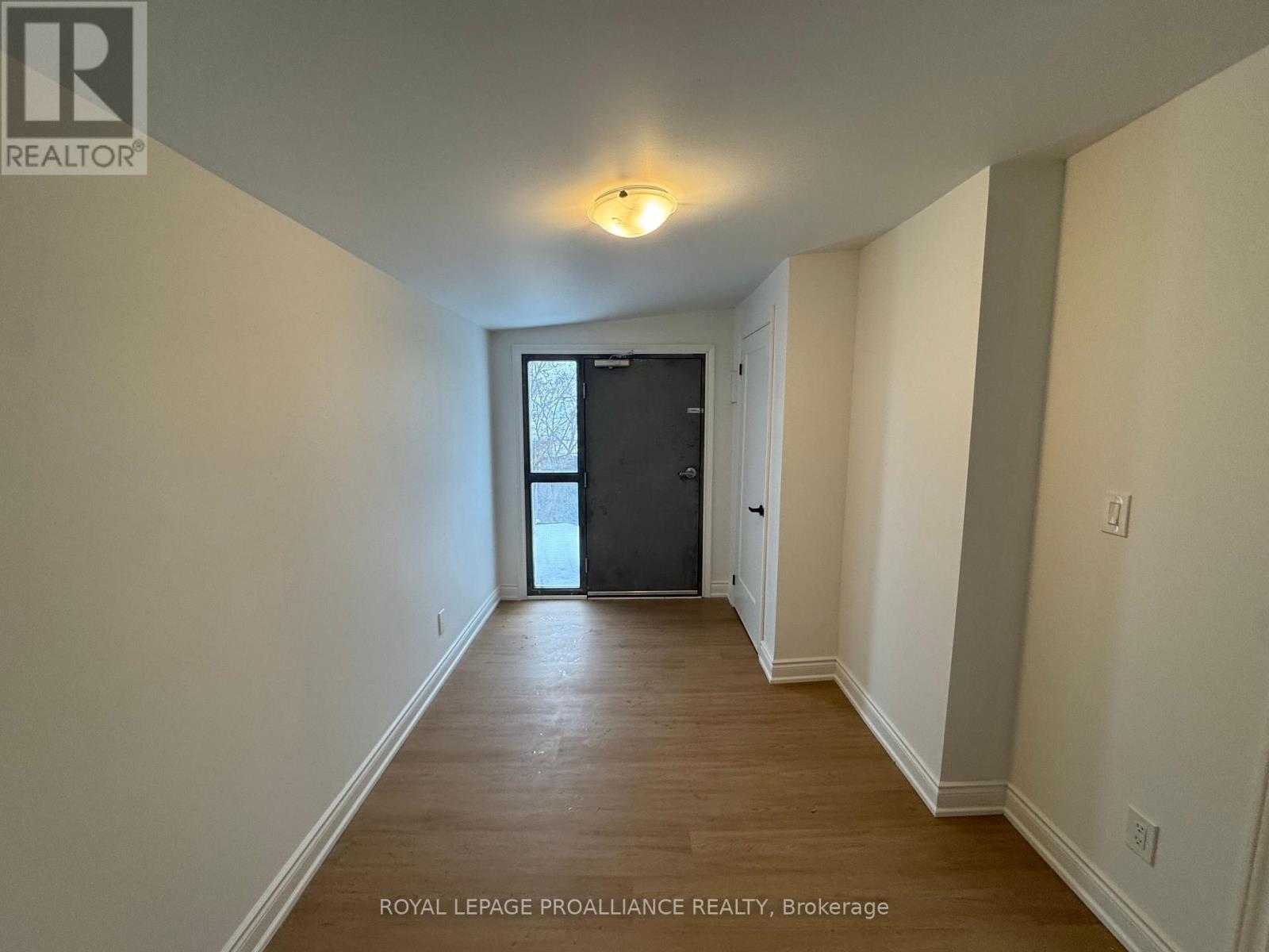 #5 - 380 Park Street N, Peterborough, Ontario  K9H 4P8 - Photo 14 - X12636792