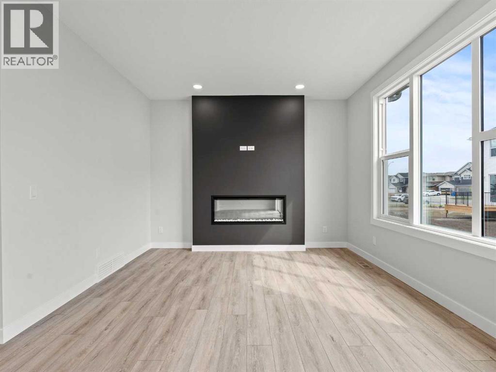 307 Kinniburgh Loop, Chestermere, Alberta  T1X 3C3 - Photo 19 - A2272799